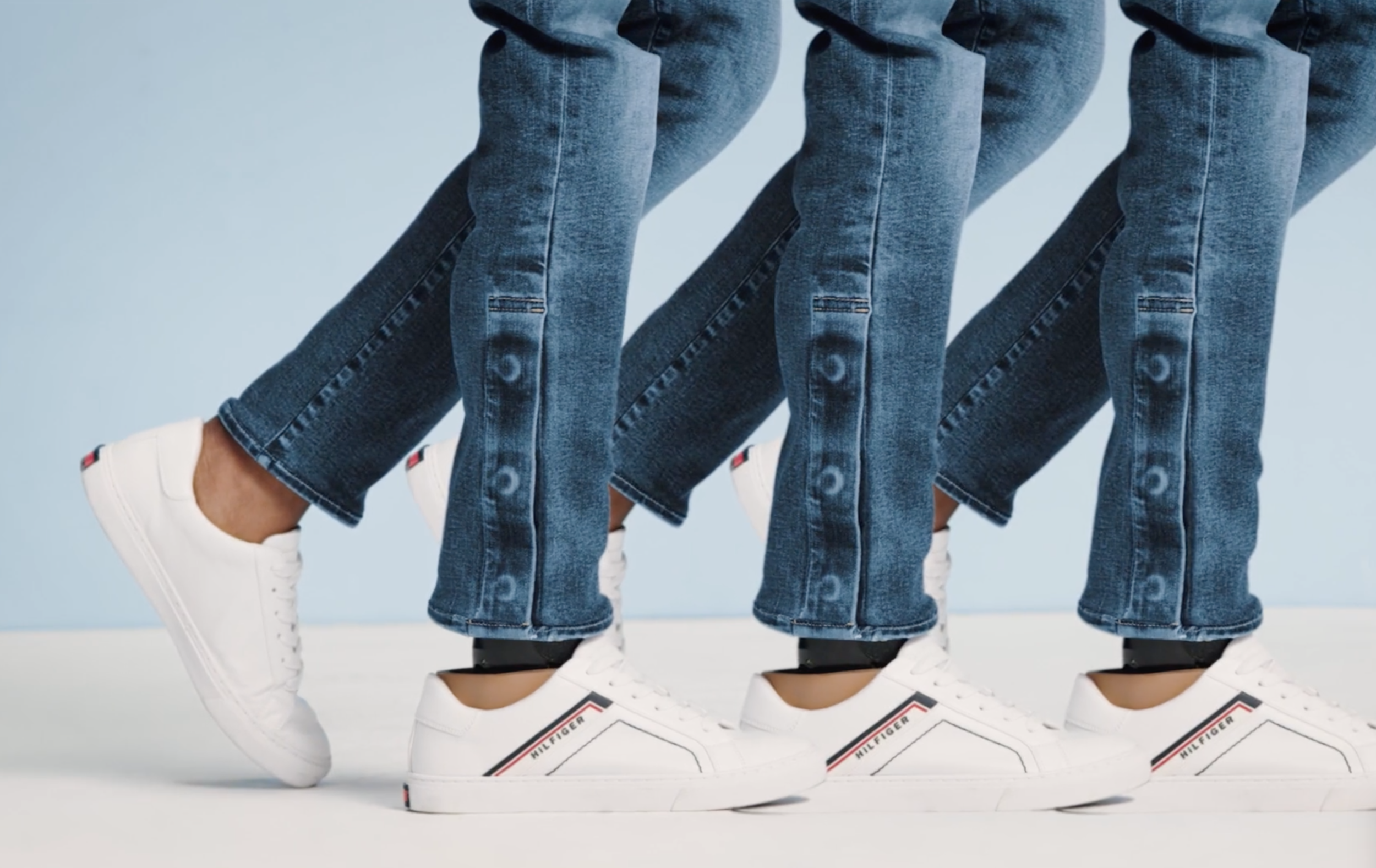 TOMMY HILFIGER